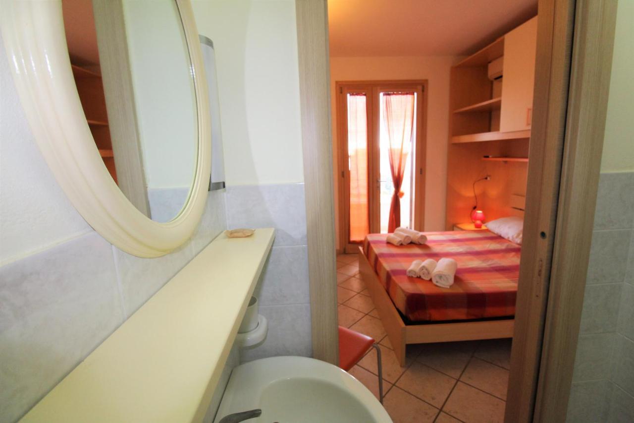 B&B Scoglio Di Pirro Climatizzato A 150 M Dalle Spiagge Salentine Torre San Giovanni Ugento Eksteriør billede