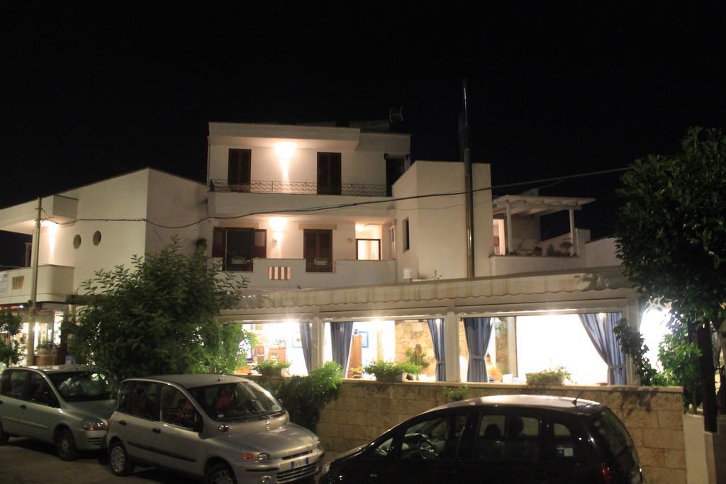 B&B Scoglio Di Pirro Climatizzato A 150 M Dalle Spiagge Salentine Torre San Giovanni Ugento Eksteriør billede